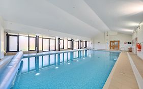 Marine Court Three Bedroom Second-Floor Apartment 32